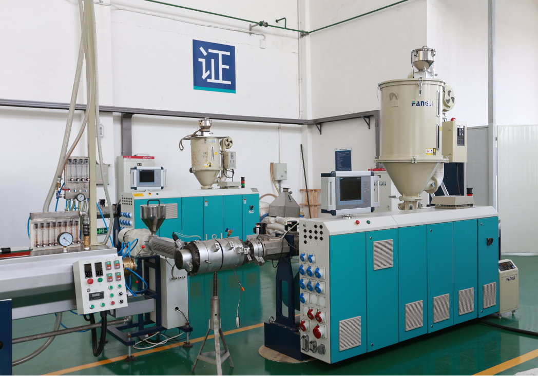 Az egycsavaros extruder karbantartása