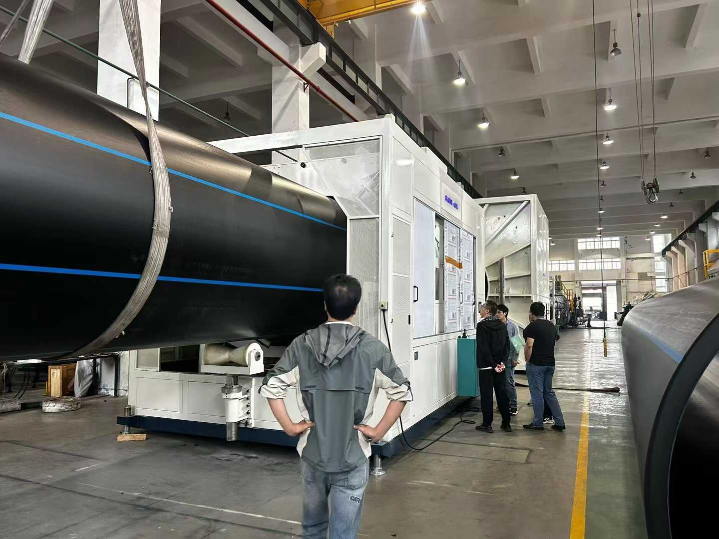 A 2000 mm feletti nagy átmérőjű PE-csövek indítóberendezésének és gyártási technológiájának kulcspontjai